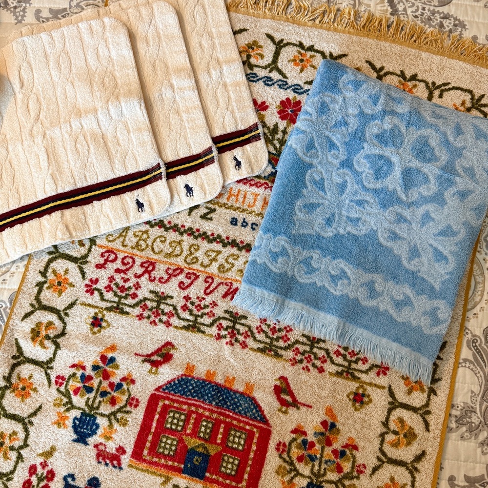 Vintage Terry Cloth Towels Bundle Ralph Lauren, Fieldcrest, Gold Label by Cannon